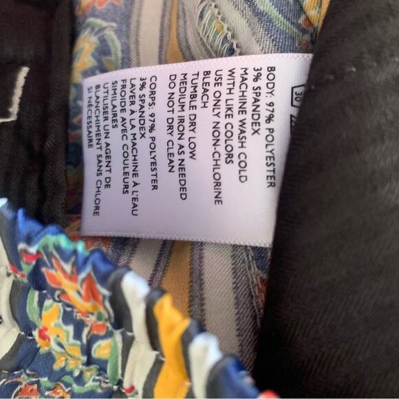 Urban Outfitters two pieces satin floral pajamas loungewear set size medium - Picture 6 of 8